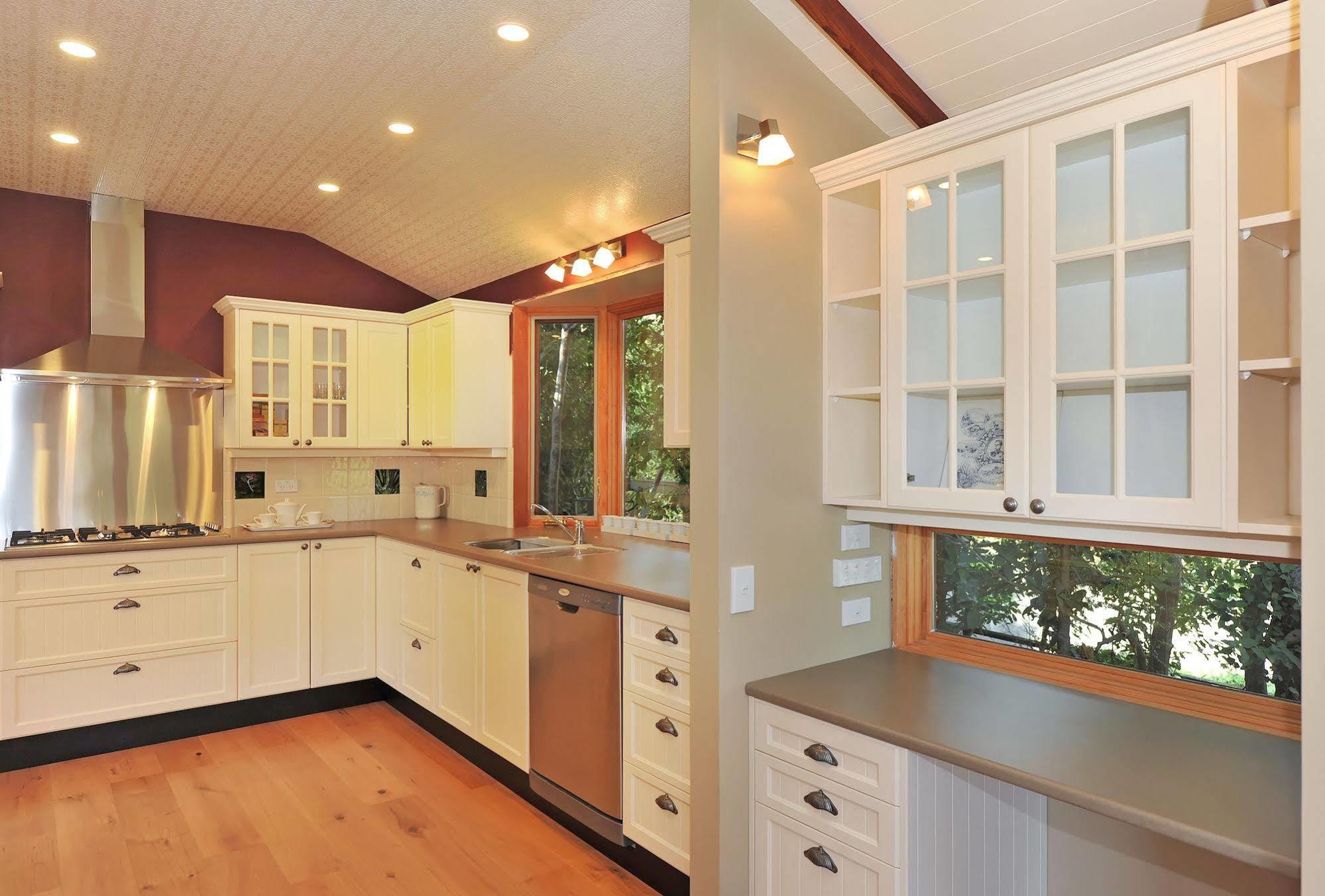 Baywick Inn Bed & Breakfast Nelson Bagian luar foto